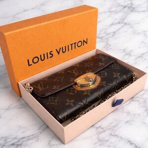 LOUIS VUITTON ETOILE Wallet